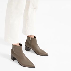 Everlane Leather Boss Boots